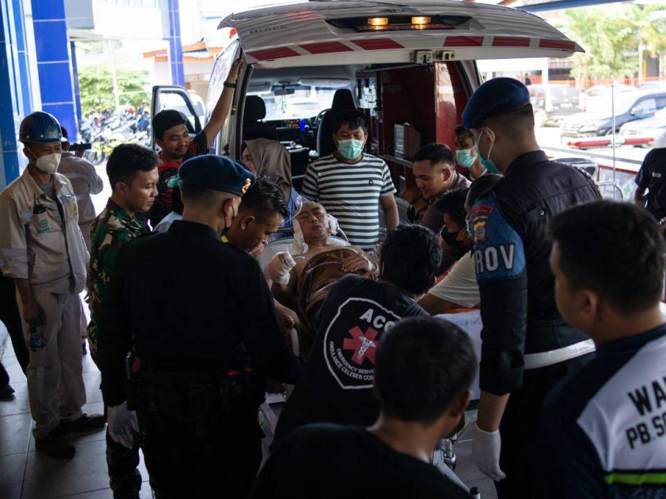 Cerca de 40 personas resultaron heridas en la explosión y son atendidos en un hospital.