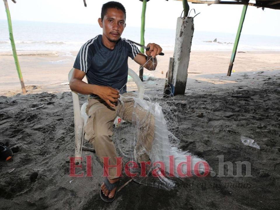 Decenas de pescadores se han quedado sin su instrumento de trabajo, las lanchas y redes, debido a que se las han decomisado en Nicaragua; piden ayuda a Cancillería para recuperarlas.