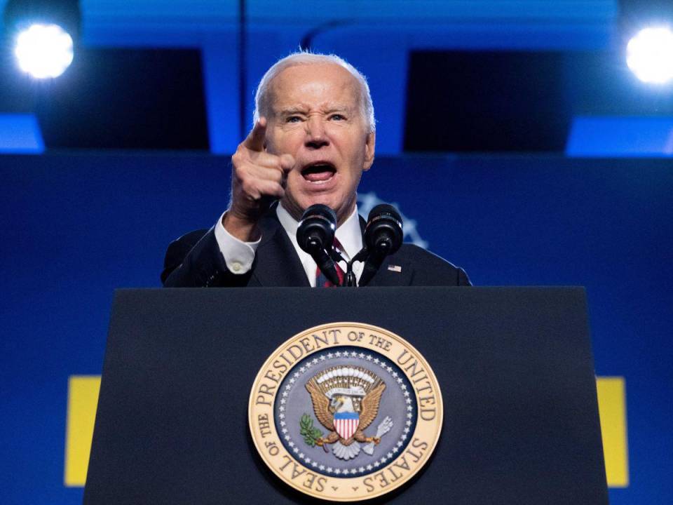 El presidente estadounidense, Joe Biden, habla en la conferencia sindical United Auto Workers (UAW) en el Marriott Marquis, Washington, DC, el 24 de enero de 2024.