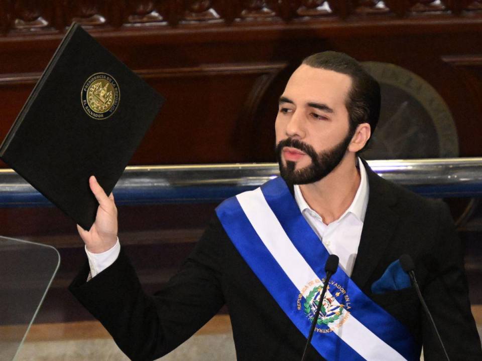 Bukele ganaría la reelección en El Salvador, según encuesta de la Universidad Francisco Gavidia (UFG).