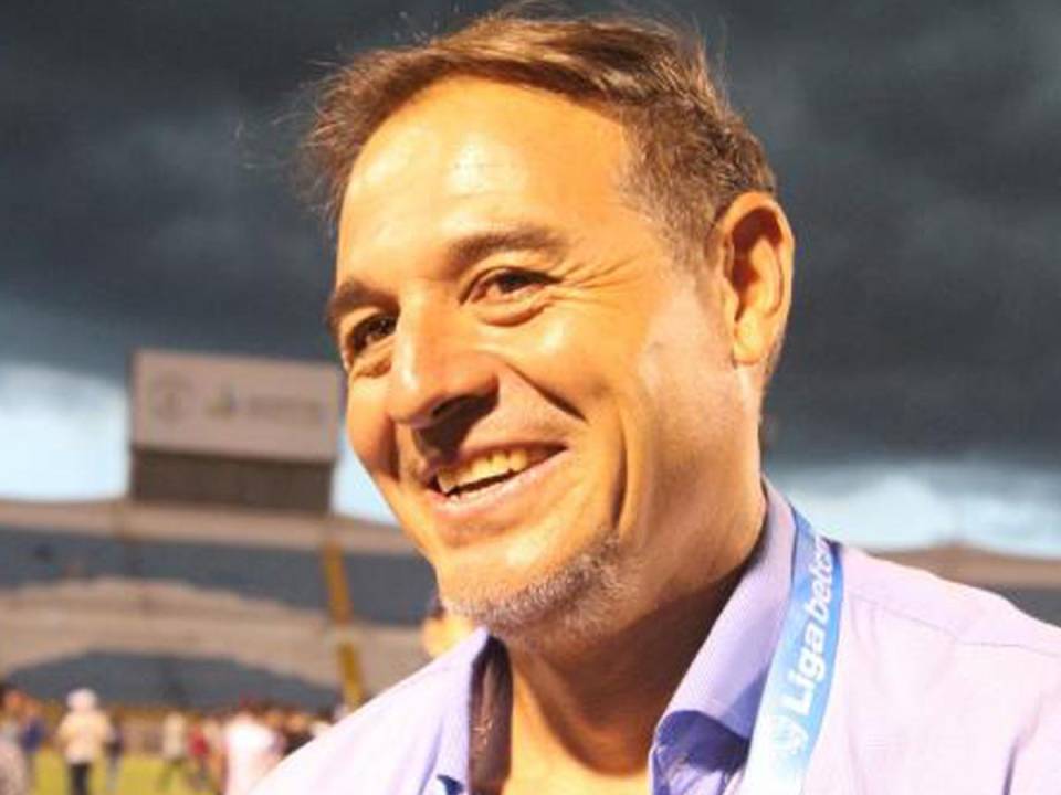 “La Tota” Medina se refiere al Motagua previo al reencuentro; revela detalles después de no ganar una segunda copa Azul