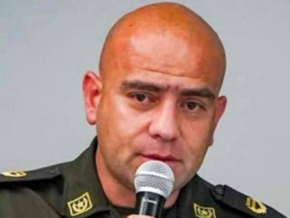 El coronel Benjamín Núñez es el principal sospechosos. Uno de los investigados, quien tiene orden de captura, se habría fugado del país con rumbo a México.