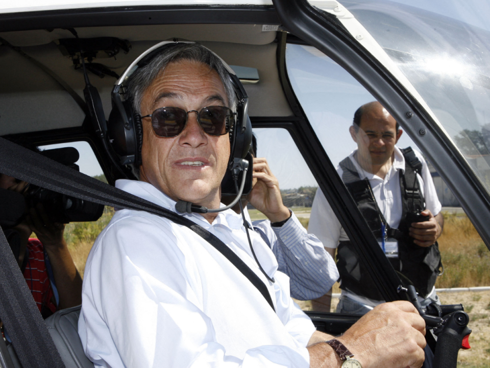 El expresidente de Chile, Sebastián Piñera, perdió la vida este martes -06 de febrero- tras un trágico accidente mientras manejaba su helicóptero Robinson R44. Aquí los detalles sobre la máquina.