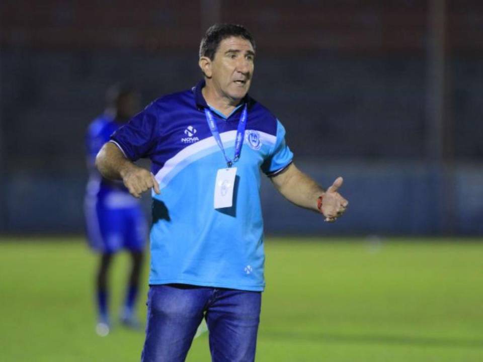 Héctor Vargas adelantó que está cerca de firmar un acuerdo con un equipo hondureño.
