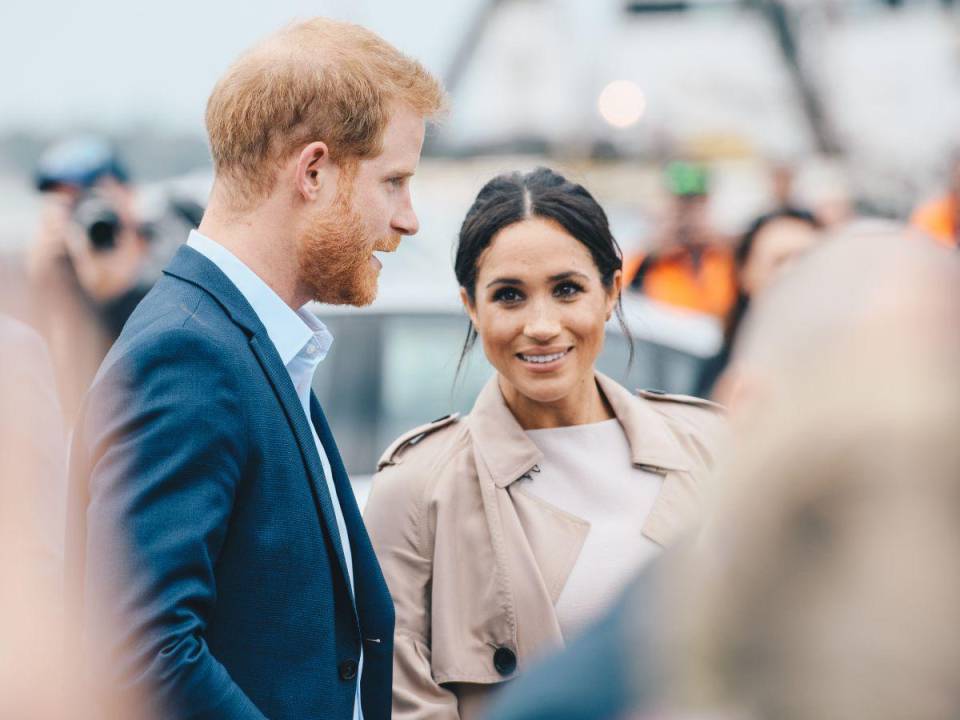 Enrique y Meghan Markle se han quedado solo con el título de duques de Sussex.