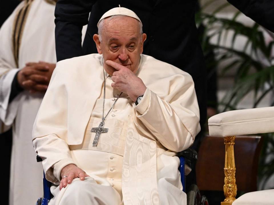 Los interlocutores del papa, la mayoría procedentes de América del Sur, fueron seleccionados entre 150 jóvenes adultos por las preguntas que querían hacerle.