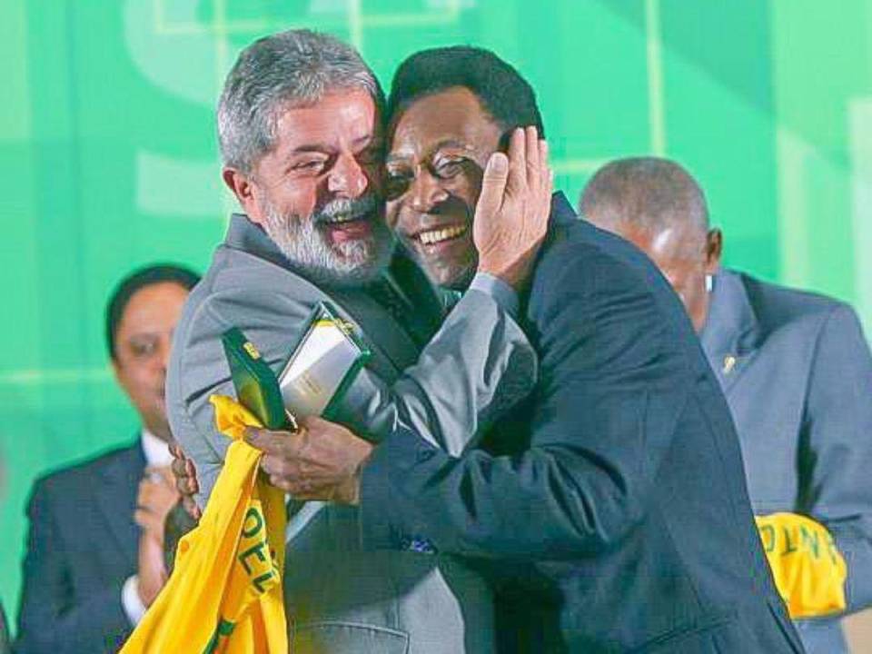 Lula mostró su admiración hacia Pelé en un último adiós.