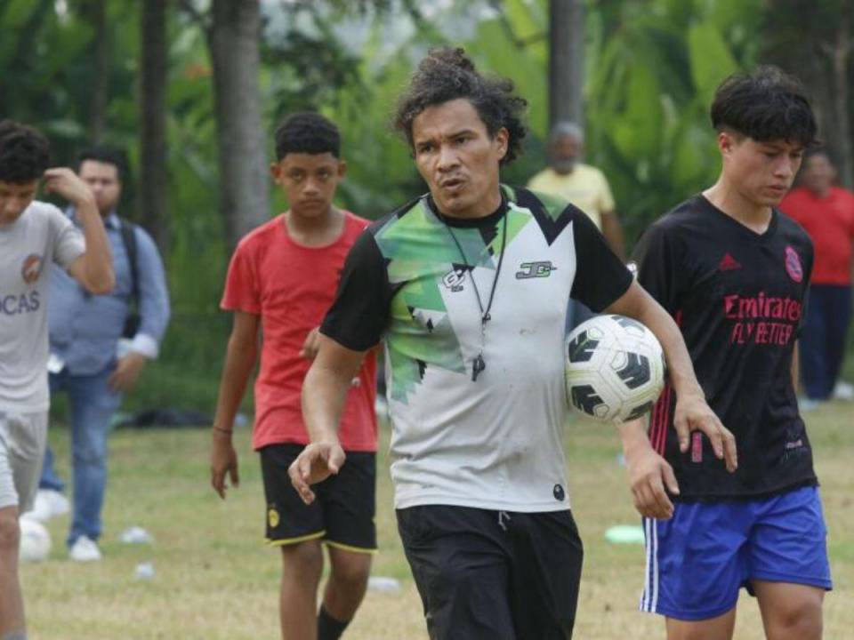 Rambo lamentó el bajo nivel de la Bicolor a las puertas de poder iniciar la competencia de la Copa Oro.