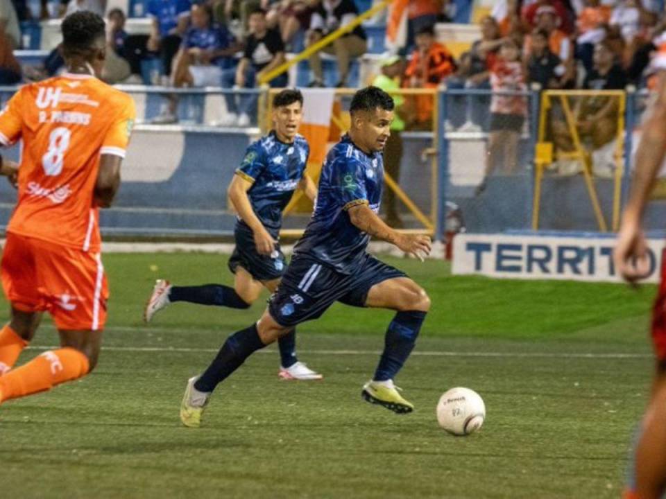 Germán ‘Patón’ Mejía firma su primer gol con el Pérez Zeledón