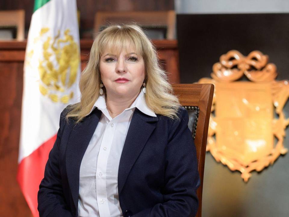 Ella es la alcaldesa de Cotija, en Michoacán, México.