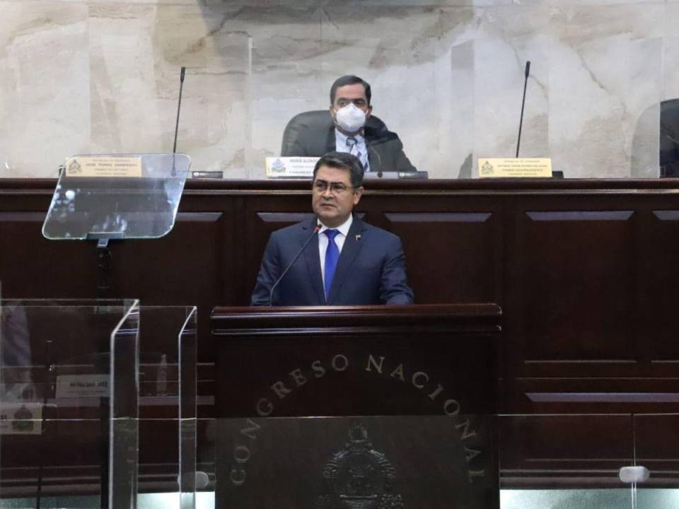 Hernández habría sugerido que la presidencia sería más fácil para él y su partido después del golpe de estado de 2009, según Alexander Ardón.