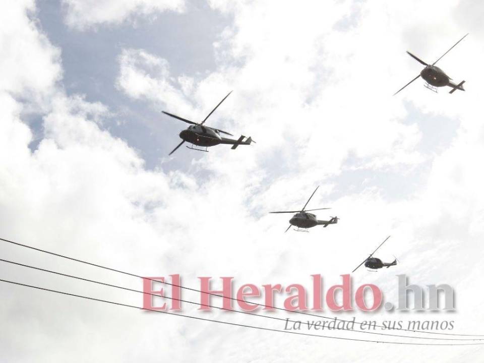 La FAH exhibe el costoso helicóptero presidencial en algunos eventos especiales.