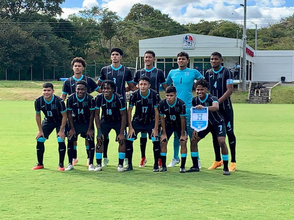 La ub-19 UNCAF-FIFA Forward se juega en Tegucigalpa, en el CAR del Olimpia