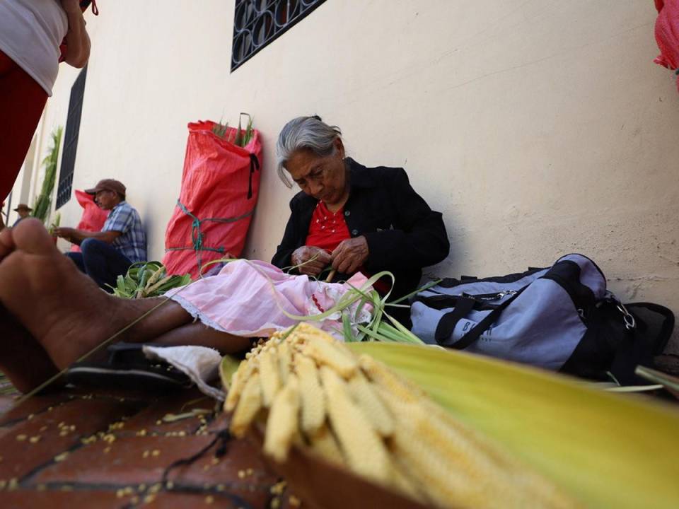 Inicia en Comayagua la venta de ramos previo a Semana Santa