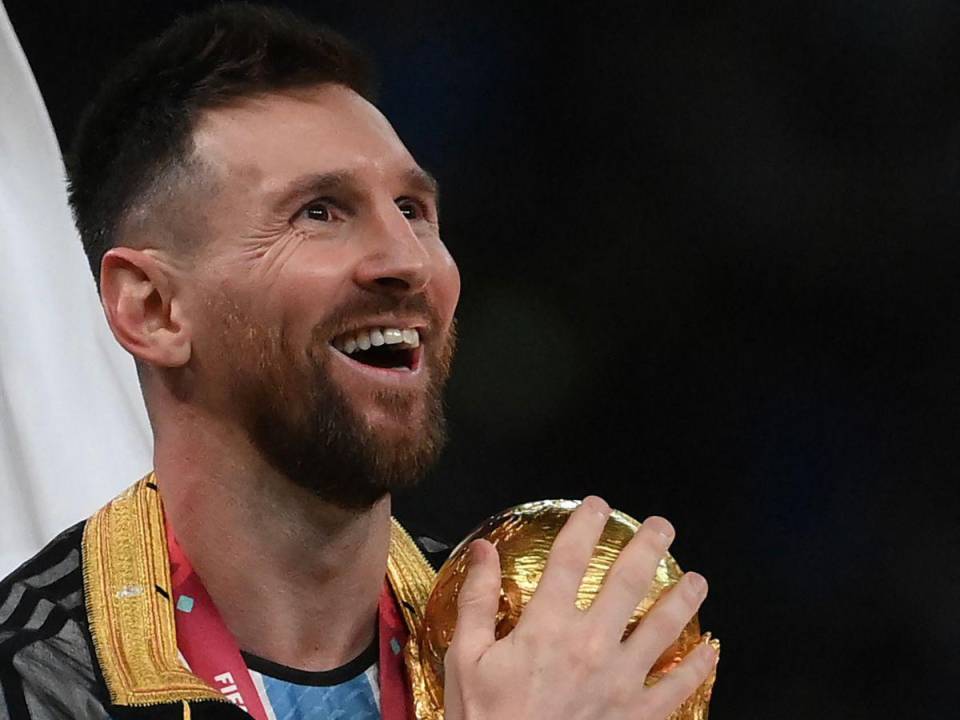 Se conoce que Lionel Messi es un astro del fútbol, y recientemente ganó la Copa del Mundo y el Balón de Oro, pero por una reacción de Anuel AA, muchos se han preguntado en redes sociales, ¿Messi es autista?