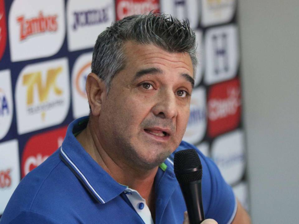 Diego Vázquez afirmó que seguirá al frente de la H hasta la Copa Oro 2023.