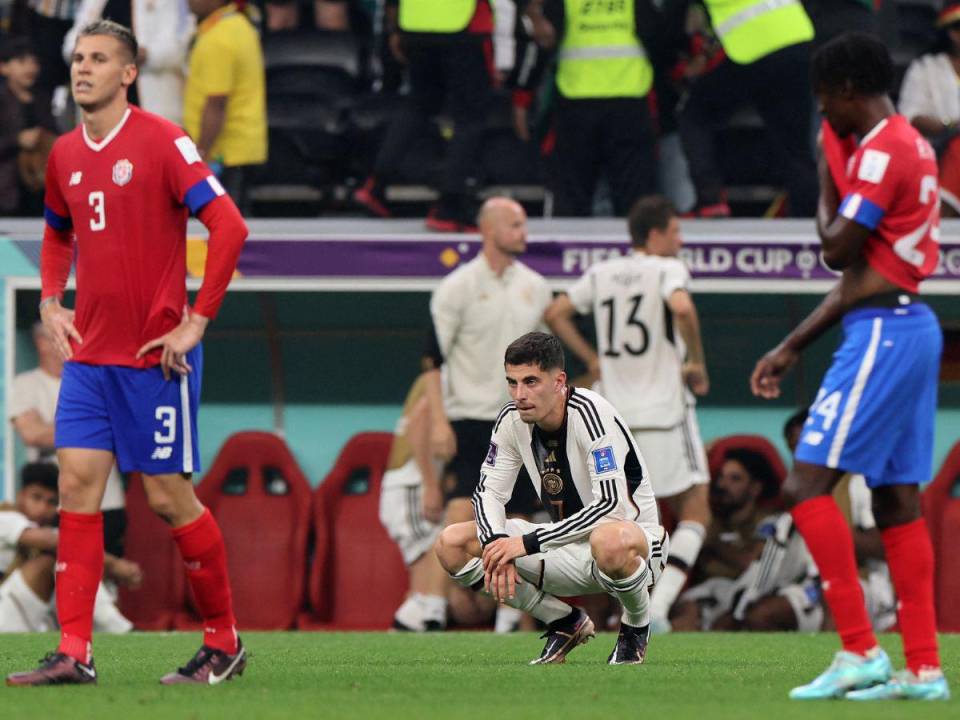 La tristeza en los rostros de los futbolistas fue el denominador común al finalizar el partido.