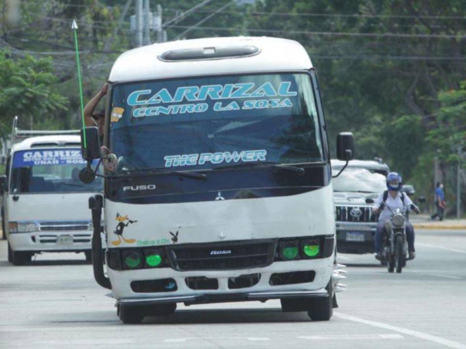 A nivel nacional, el Instituto Hondureño de Transporte Terrestre tiene registradas más de 10,000 unidades de buses.