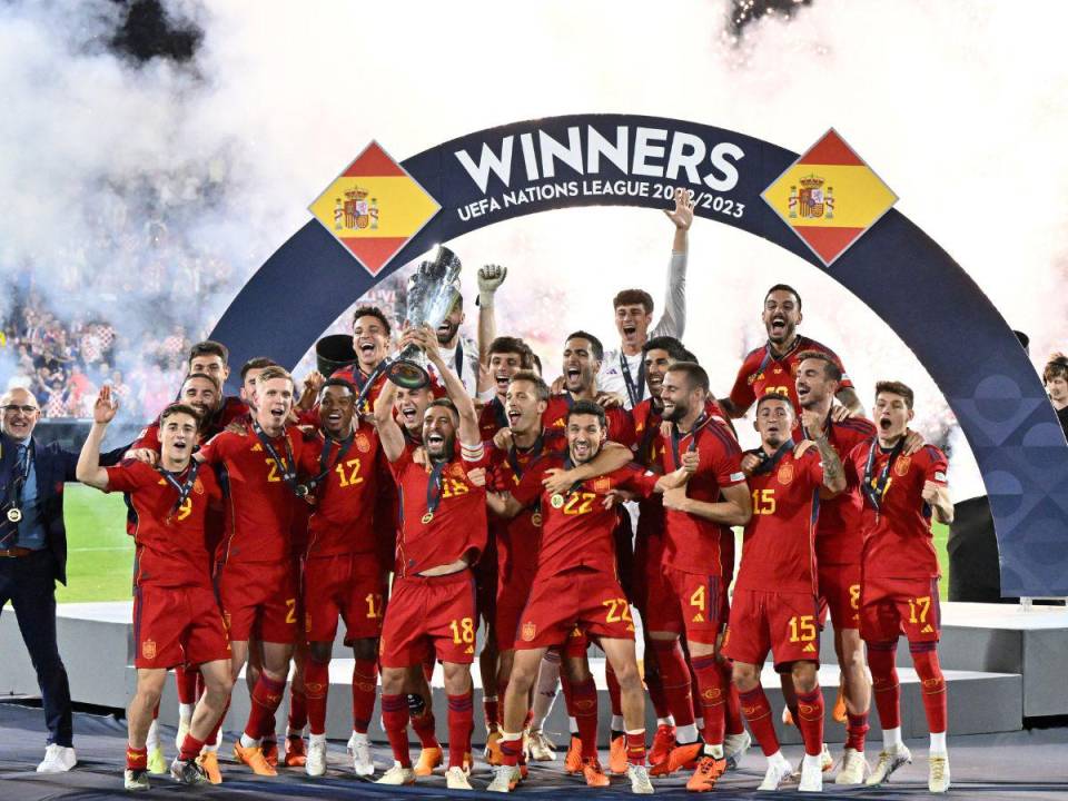 Primera Liga de Naciones para España, que ya tiene su trébol particular junto al Mundial y Eurocopa.