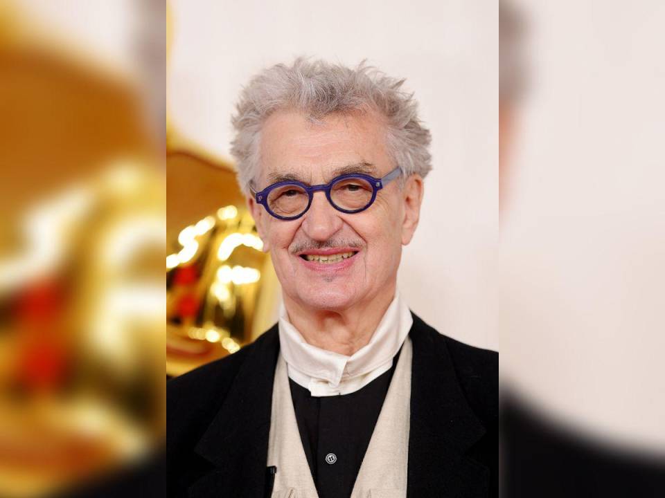 En 2015 Wenders recibió el Oso de Oro de Honor del Festival de Cine de Berlín, en reconocimiento a toda su carrera.