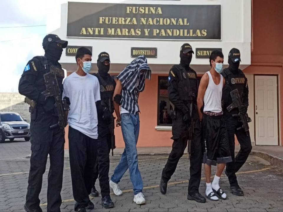 Tres de los supuestos extorsionadores fueron detenidos en la colonia Villa Franca de Comayagüela.