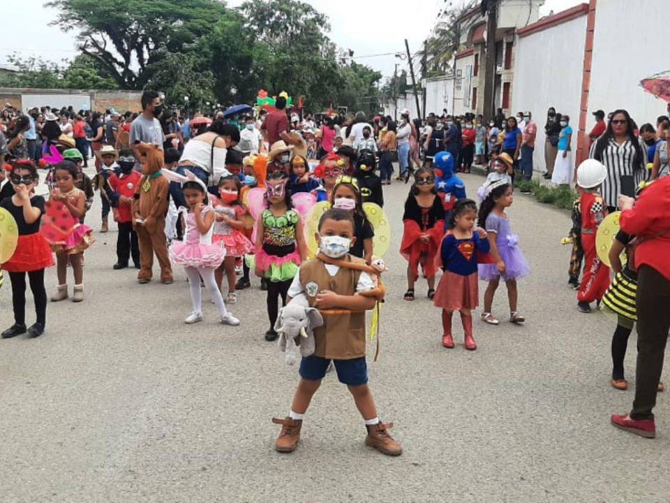 Baile, color y alegría: así se vivió el inicio de la Feria Juniana 2022 en El Paraíso