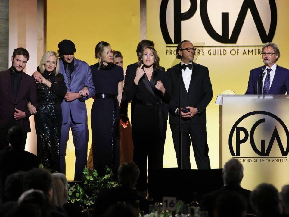 Los actores recibieron el premio a Mejor Película del Año.