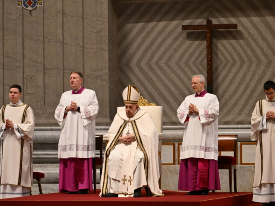 El Papa no asistió a la Vigilia del Viernes Santo tras una hospitalización de tres días debido a una bronquitis, misma que fue comunicada en 2023.