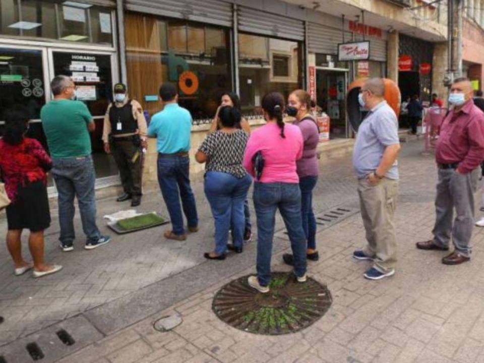 Las agencias bancarias trabajarán hasta el miércoles 27 de marzo.