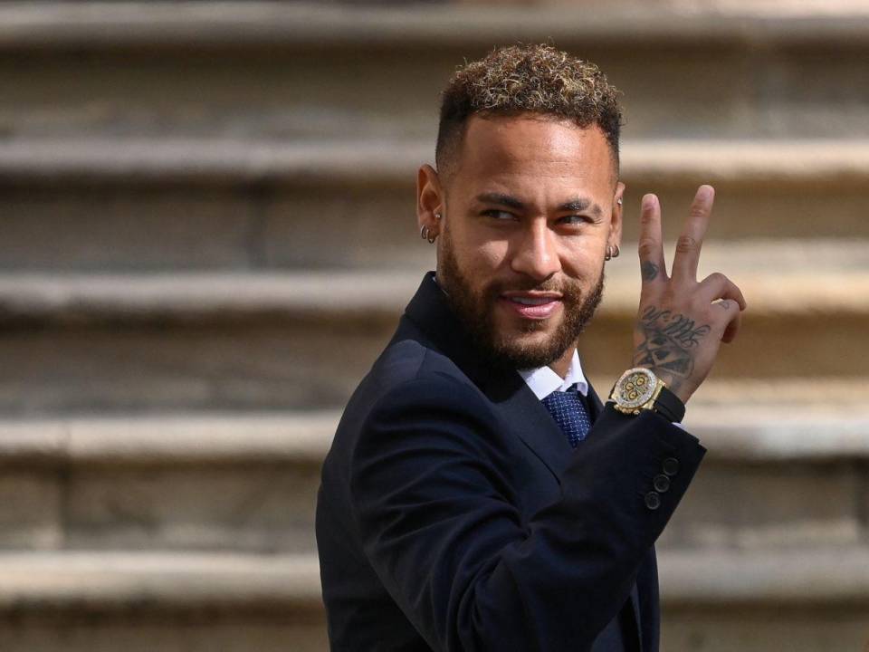 Neymar Jr. fue absuelto en España.