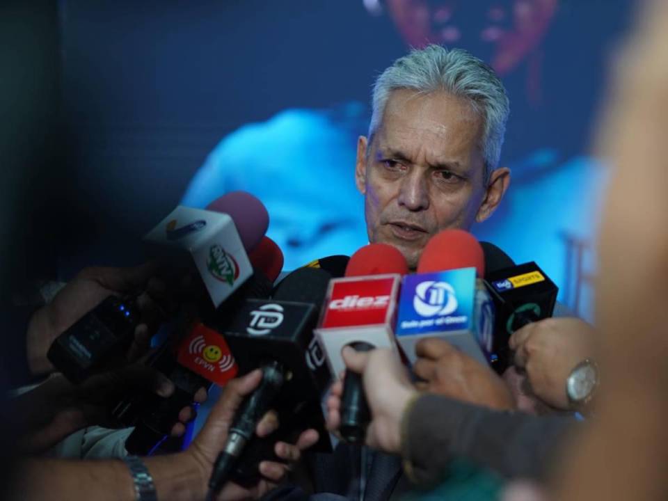 Reinaldo Rueda, entrenador de la Selección de Honduras, confirmó un amistoso con fuerte de Conmebol.