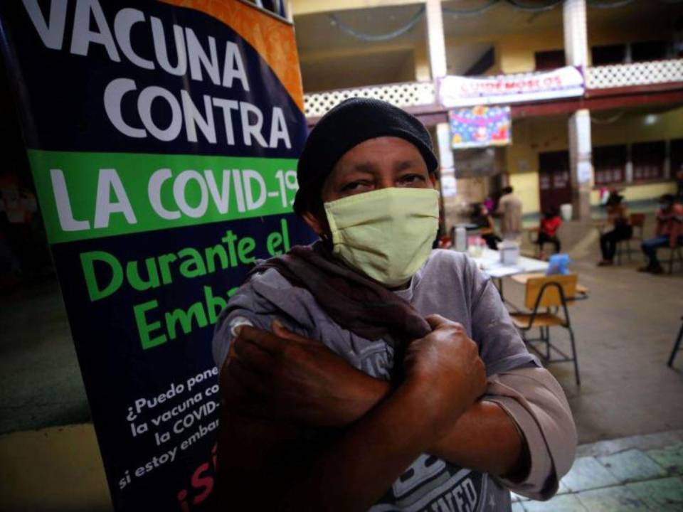 Imagen de archivo de la vacunación contra el covid-19 en Honduras.