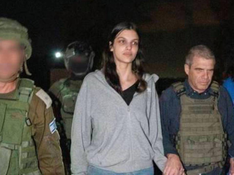 Natalie Shoshana Raanan, fue secuestrada en el kibutz de Nahal Oz, en el sur de Israel, junto a su madre Judith Tai Raanan