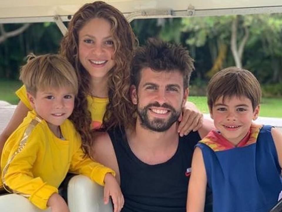 Después de varios meses de charlas con abogados, Shakira y Piqué llegaron a un acuerdo por la custodia de sus dos hijos Milan y Sasha. Por lo que la colombiana podrá mudarse con sus retoños a Miami, Estados Unidos, y su padre podrá visitarlos cuando él quiera. Te contamos todos los detalles.