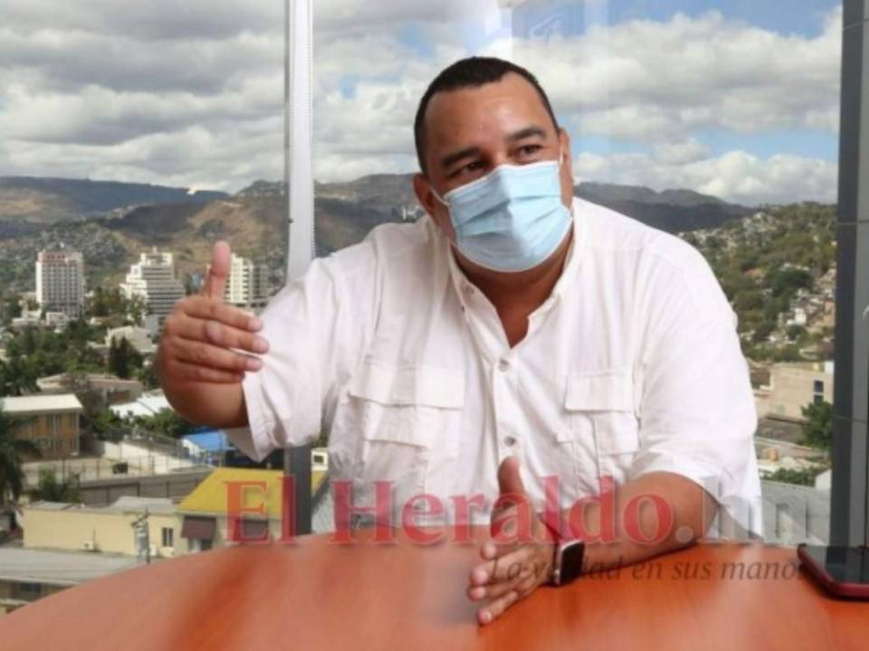 Jorge Aldana, alcalde del Distrito Central, no termina de convencer a los ciudadanos que convergen en la capital del país.