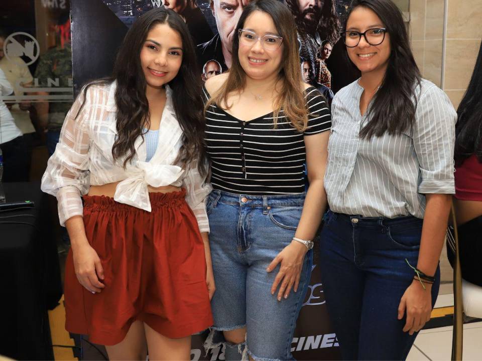 Adriana Cálix, Rosa Arguilar y Elisa Lanza.