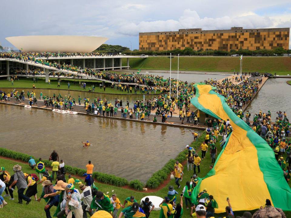 Los partidarios del expresidente brasileño, Jair Bolsonaro, invadieron el Congreso Nacional en Brasilia el pasado 8 de enero de 2023.