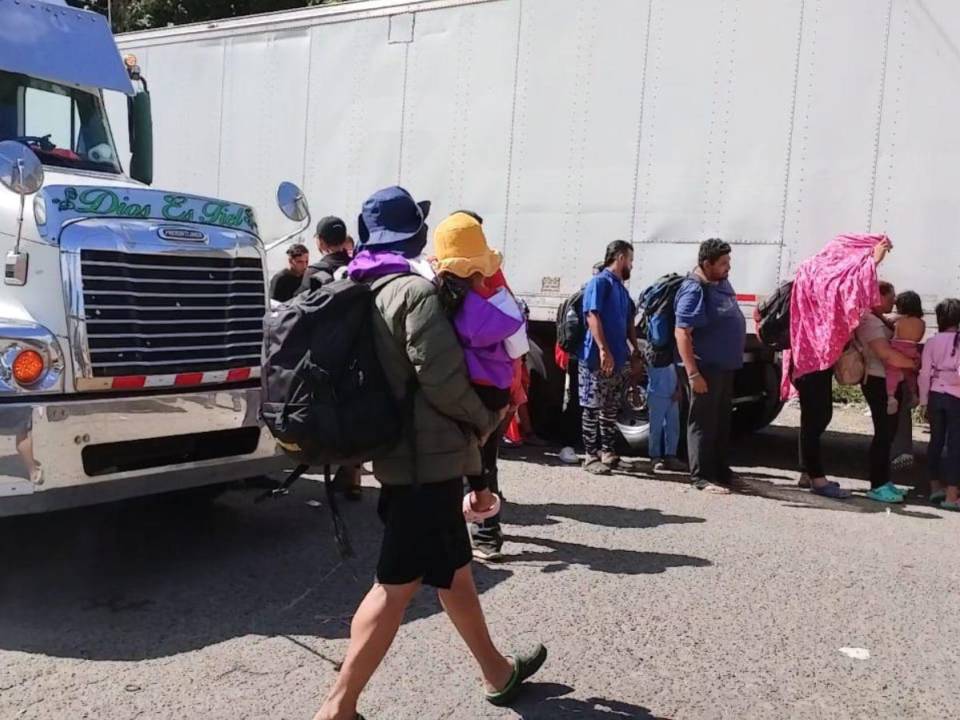 La cantidad de migrantes ingresando por los puntos froterizos de Trojes y la aduana Las Manos en El Paraíso es sin precedentes. En el último trimestre la crisis migratoria se ha agudizado.