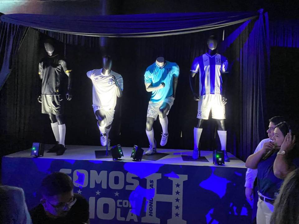 Las 4 nuevas camisas de la Selección de Honduras de cara al Mundial United 2026.