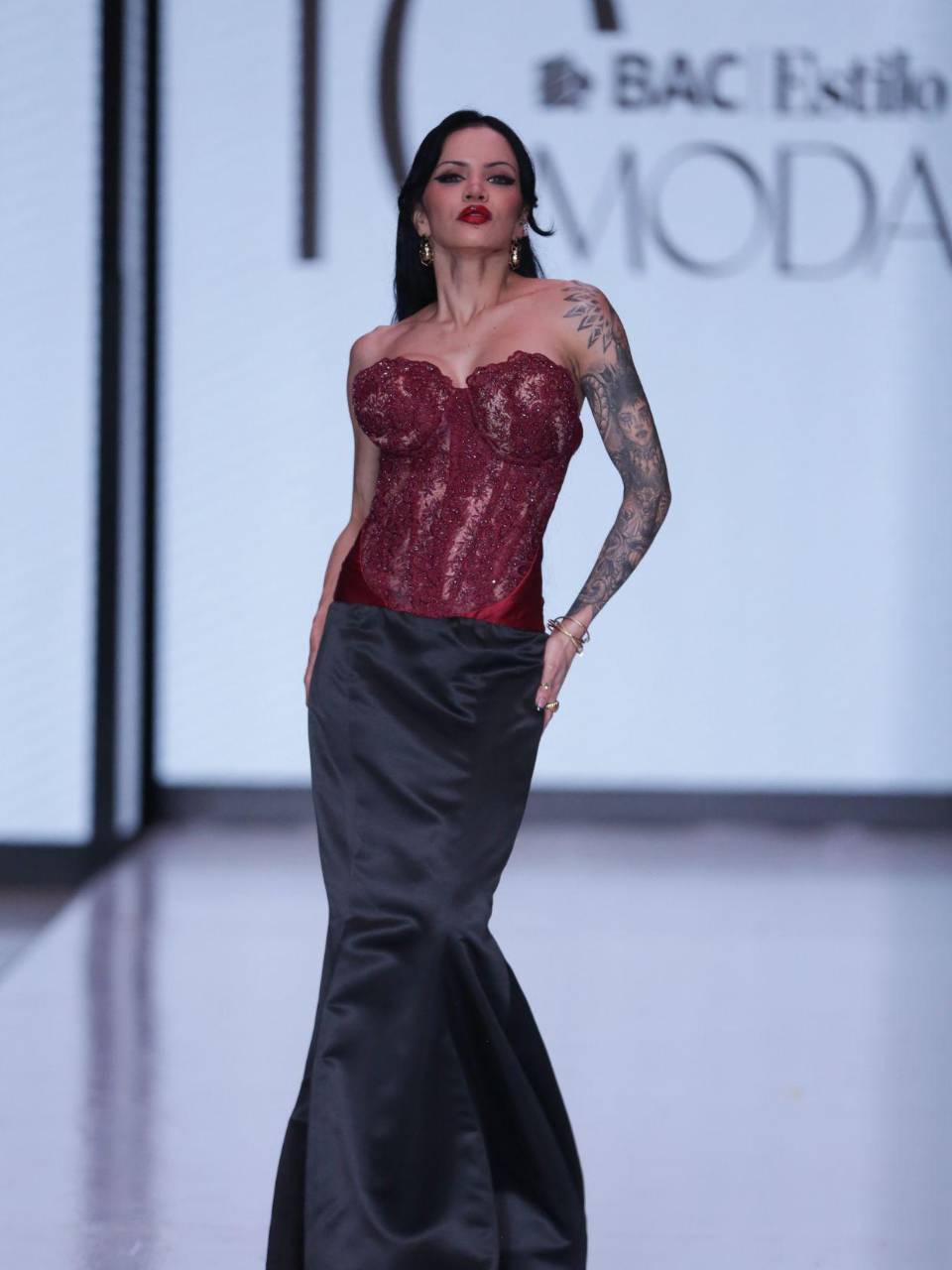 María Eugenia Sáenz enfundada en un diseño de Fernanda Molina.