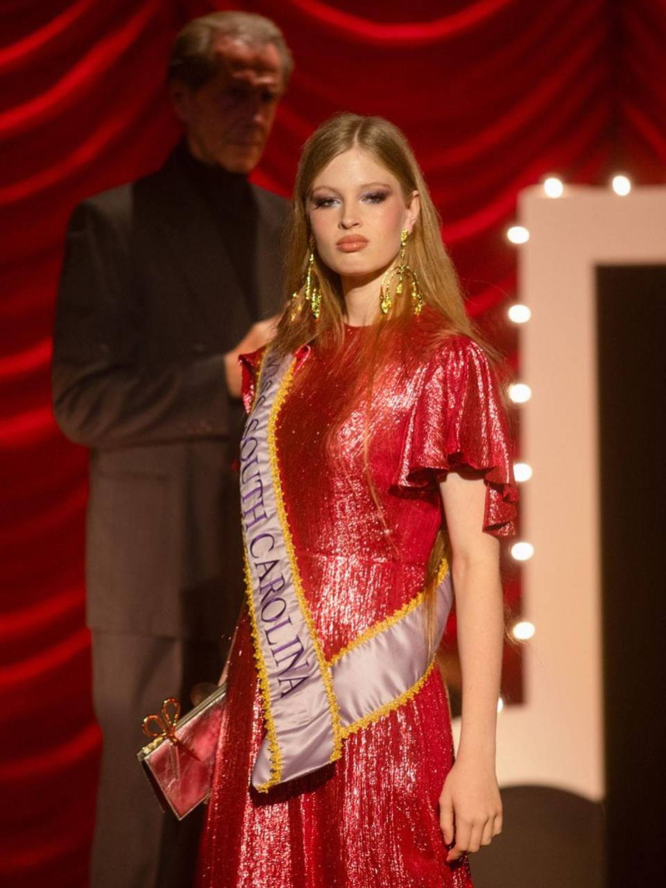 Vivian Wilson, hija de Elon Musk, debuta en la pasarela de NYFW en un mensaje a favor de los derechos trans