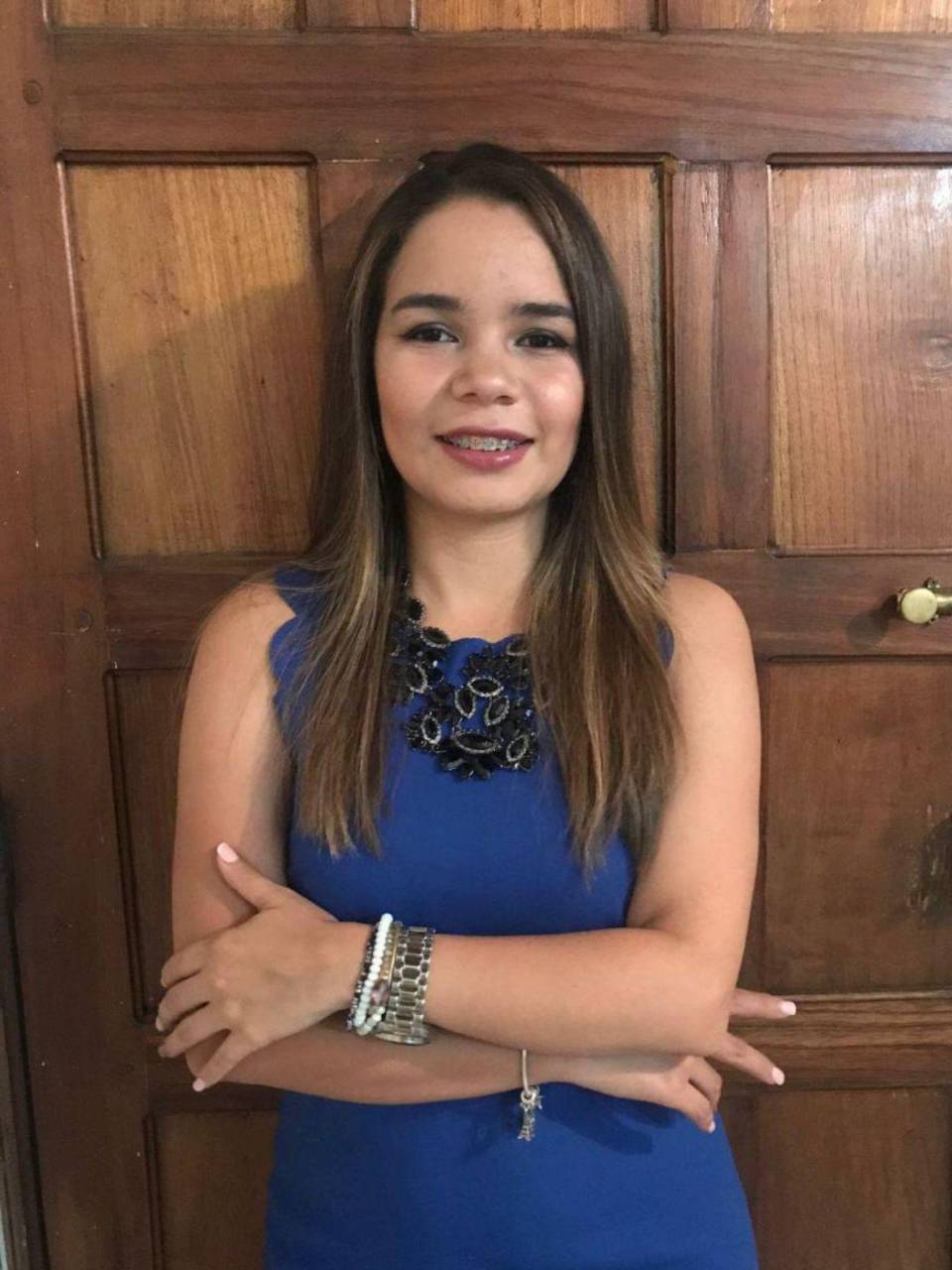 Diana Nicole Lozano, psicóloga y terapeuta. Contacto: +504 3223-8975.
