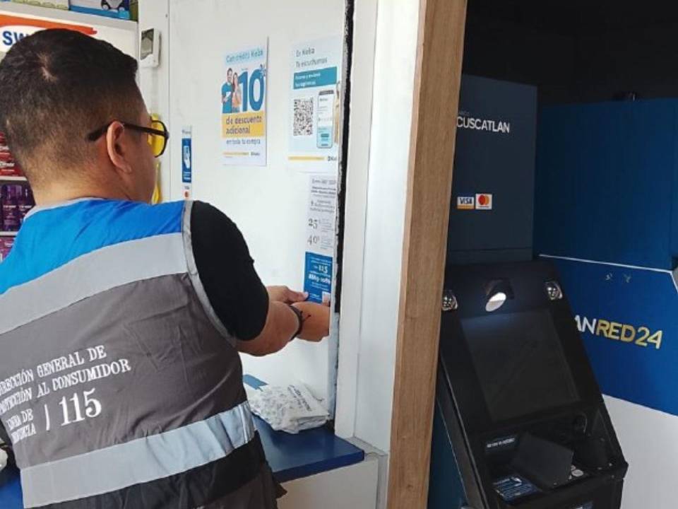Las inspecciones forman parte de los operativos desplegados durante el feriado para verificar que los comercios cumplan con las disposiciones de protección a los consumidores.