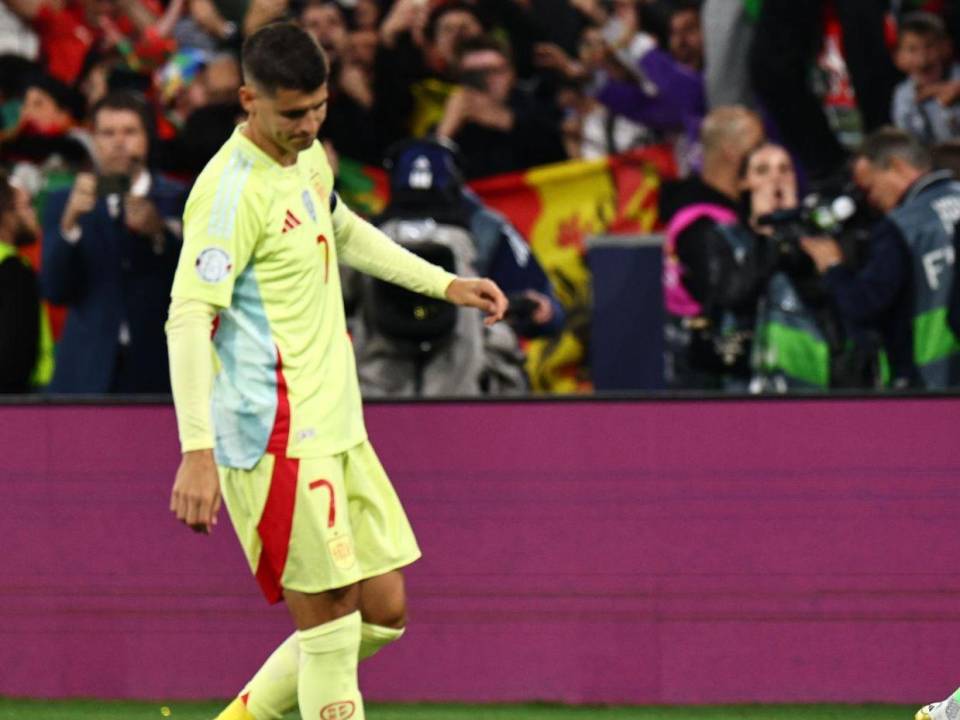 Álvaro Morata ingresó al minuto 111 en sustitución a Mikel Oryazabal, formando parte de los tiradores en la tanda de penales contra Portugal.