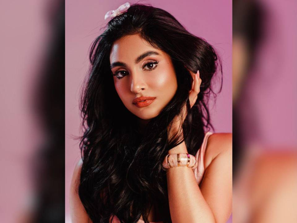 Luisa Paola Pineda Barahona es una de las concursantes del Miss Honduras Universo 2026, asegura que quiere llegar lejos con la corona y poner en algo el nombre de su tierra. Aquí más detalles de esta bella joven.