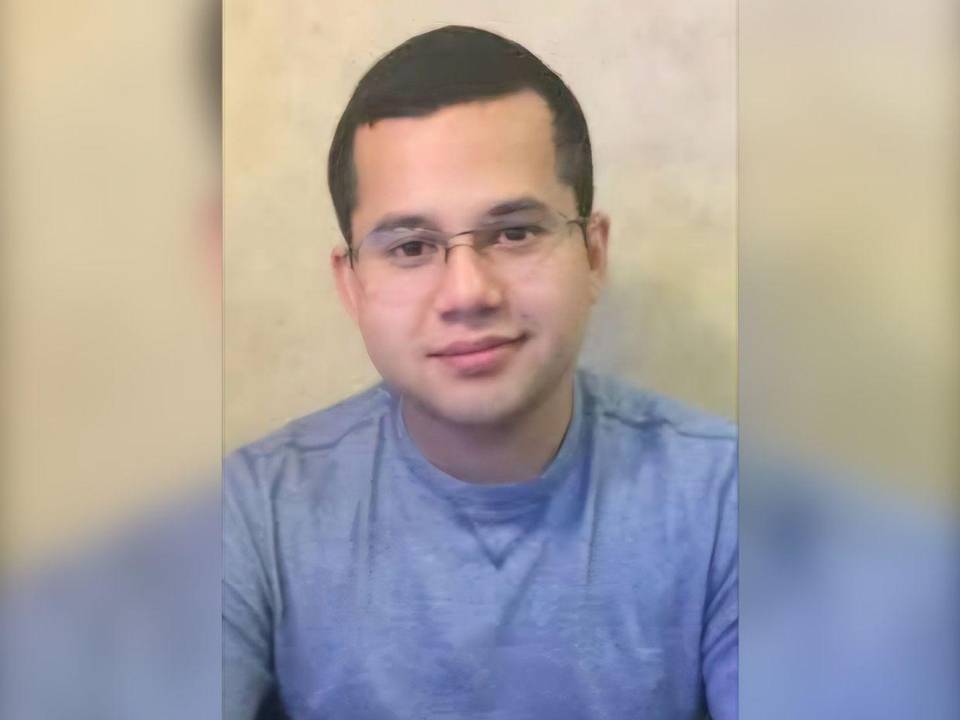 José Contreras regresó a ver a su hijo y terminó detenido en Texas.