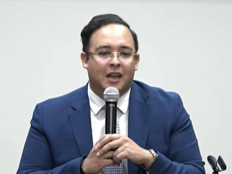 Eduardo Enrique Fuentes fue el segundo testigo en el juicio político.