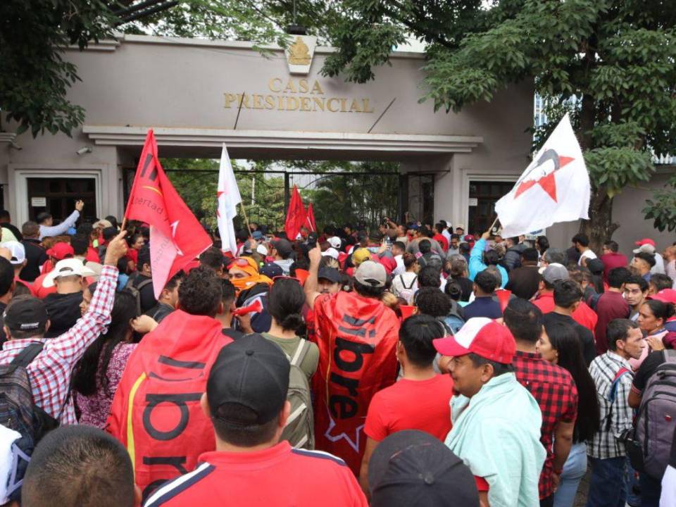 Libre asegura que dejarán en poder el 27 de enero sin comisión de transición.