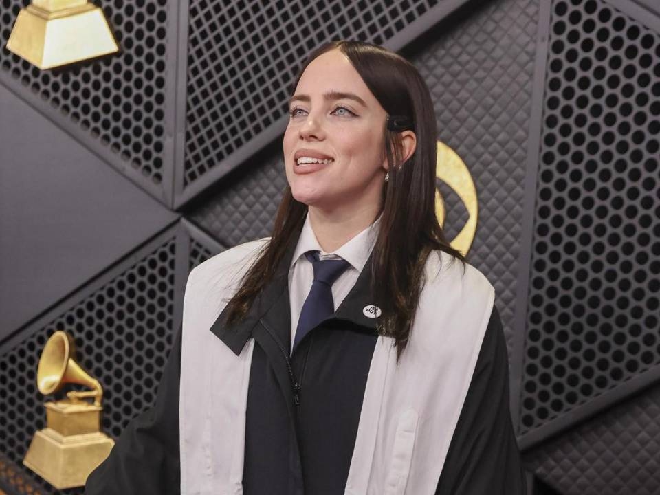 La trayectoria de Billie Eilish en los premios Grammy incluye múltiples reconocimientos desde su irrupción en la escena musical.