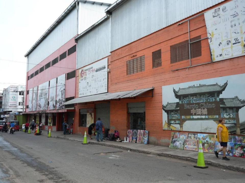La presunta venta de productos por debajo de sus costos figura entre las denuncias que motivaron la investigación municipal de 70 negocios chinos en Comayagüela.